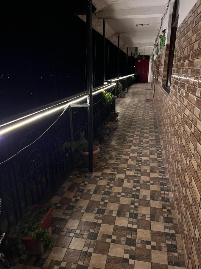 Sunrise View Homestay Kasauli Exterior foto